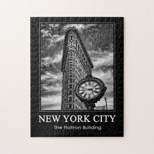 Flatiron Gebäude und Uhr in Schwarz und Weiß 1C Puzzle (Vertikal)
