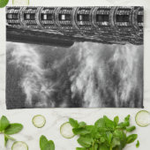 Flatiron Gebäude und Uhr in Schwarzweiss Handtuch (Gefaltet)