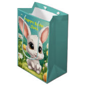 🌷 flauschiger weißer Hase mit Frühlingsblumen 🐰 Mittlere Geschenktüte (Vorderseite Schrägansicht)