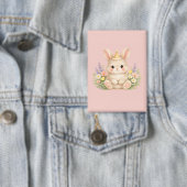 Flauschiges Hasen-Wildblumendesign für einen charm Button (Insitu)