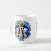 Flecken des Auftrag-STS-128 Kaffeetasse (Vorderseite Links)