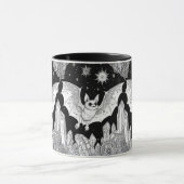 Fledermaus unter magischem Sternenhimmel Tasse (Zentrum)
