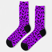 Fledermausmuster lila Halloween Socken (Linkes Detail)
