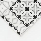 Fleece Blanket, geometrisch weiß und schwarz (Ecke)