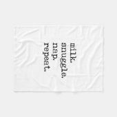 Fleece Blanket - Milk, Snuggle, Nap, Repeat (Vorderseite (Horizontal))