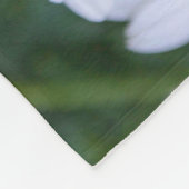 Fleece Blanket mit weißem Daisy-Foto (Ecke)