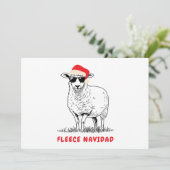 Fleece Navidad Sheep in Sonnenbrille Feiertagskarte (Stehend Vorderseite)