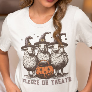 Fleece oder Treats Schaf Halloween Tri-Blend Shirt