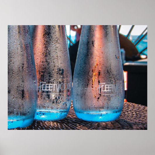 Fleetwood Tafelwasser Flaschen Plakat (Vorne)
