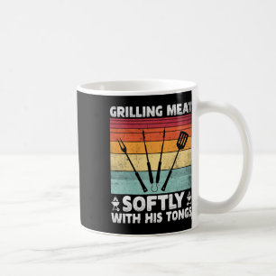 Fleisch mit seiner Zange sanft grillen Lustiges Gr Kaffeetasse
