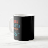 Fleisch mit seiner Zange sanft grillend Lustiger B Kaffeetasse (Vorderseite Links)