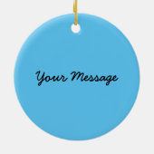 Fleischklöschen-Fleischklöschen gestapelt auf Keramikornament (Hinten)