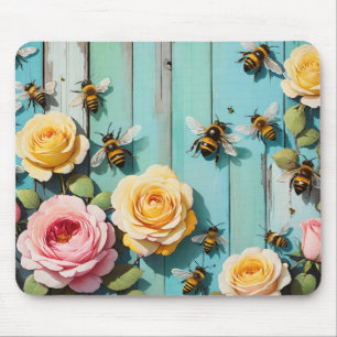 Fleißige Bienen mit rosa und gelben Rosen auf alte Mousepad