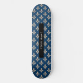 Fleur de Lis, Beige on Navy Blue, Royal, Your Name Skateboard (Vorderseite)