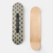 Fleur de Lis, Green on Beige, Royal, Your Name Skateboard (Vorderseite)