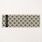Fleur de Lis, Green on Beige, Royal, Your Name Yogamatte (Vorderseite (Horizontal))