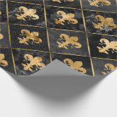 Fleur-de-lis-Muster Schwarzer Marmor und Gold Geschenkpapier (Ecke)