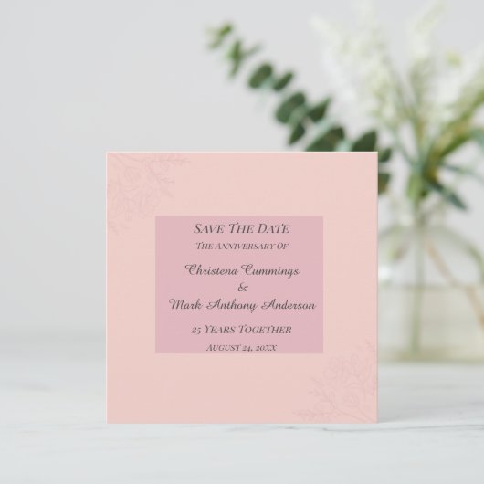Fleur de Satin Wedding Anniversary Save The Date Einladung (Stehend Vorderseite)