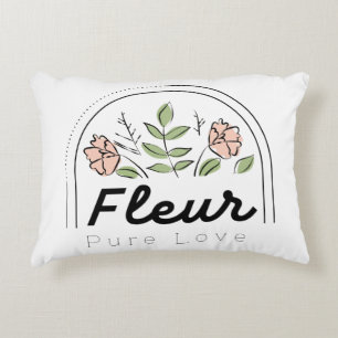 Fleur – Pure Love Florales Logo Dekokissen
