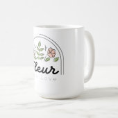 Fleur – Pure Love Florales Logo Kaffeetasse (VorderseiteRechts)