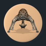 Flexible Giraffe Button<br><div class="desc">Hintergrundfarbe kann geändert werden - IHN EINSTELLEN - BEARBEITEN - HINTERGRUND hübsches akrobatisches Tier,  muss eine Wirbelsäule aus Pudding haben - versuchen,  die Welt aus einem anderen Blickwinkel zu sehen oder einfach nur herumzutäuschen</div>