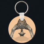 Flexible Giraffe Schlüsselanhänger<br><div class="desc">Hintergrundfarbe kann geändert werden - IHN EINSTELLEN - BEARBEITEN - HINTERGRUND hübsches akrobatisches Tier,  muss eine Wirbelsäule aus Pudding haben - versuchen,  die Welt aus einem anderen Blickwinkel zu sehen oder einfach nur herumzutäuschen</div>