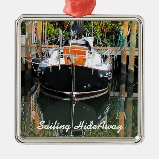 Flicka Sailboat Reflections Ornament Aus Metall (Vorne)