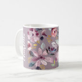 Flieder Blumenmuster Monogramm Kaffeetasse (Vorderseite Links)