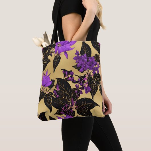 Fliederblüten mit schwarzen Blättern Tasche (Von Nahem)