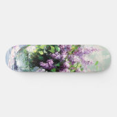 Fliederblütenstrauß in Lavendel Skateboard (Horizontal)