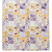 Fliederfarbene Patchwork-Quiltdecke im rustikalen Duschvorhang (Vorderseite)