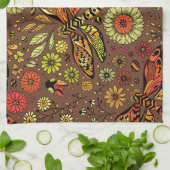 Fliege, Libelle auf Zimtbraun Geschirrtuch (Gefaltet)