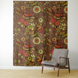 Fliege, Libelle auf Zimtbraun Wandteppich