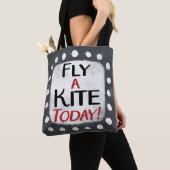 Fliegen eines Drachen heute Tote Tasche (Von Nahem)