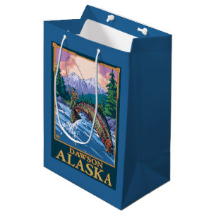 Fliegen-Fischen-Szene - Dawson, Alaska Mittlere Geschenktüte