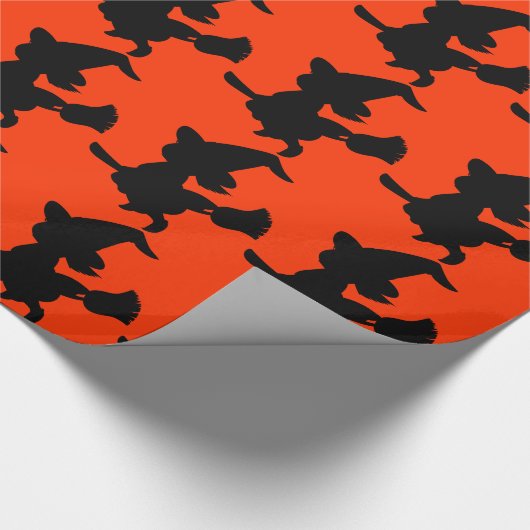 Fliegen-Hexe-Silhouette Geschenkpapier (Ecke)