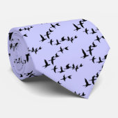 Fliegen-Südgans-Muster-Krawatte Krawatte (Gerollt)