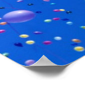 fliegende bunte Luftballons am blauen Himmel, Poster (Ecke)
