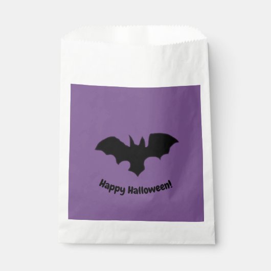 Fliegende Fledermaus auf lila Geschentüte Geschenktütchen (Vorderseite)