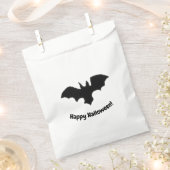 Fliegende Fledermaus auf weiß Geschenktütchen (Ausgeschnitten)