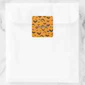 Fliegende Fledermäuse auf Orange Quadratischer Aufkleber (Tasche)