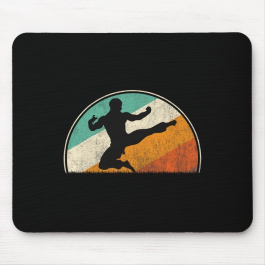 Fliegende Kick-Silhouette Mousepad (Vorne)