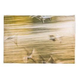 Fliegende Möwen - abstrakt Kissenbezug