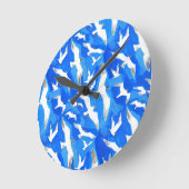 Fliegende Möwen am Himmel blau Runde Wanduhr (Winkel)