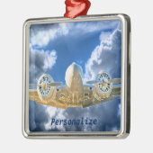 Fliegender hoher Entwurf Beechcraft Modell-18 Silbernes Ornament (Links)