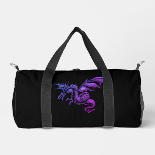 Fliegender lila Drache gegen Schwarz Duffle Bag