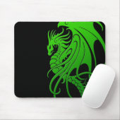 Fliegender Stammes- Drache - Grün auf Schwarzem Mousepad (Mit Mouse)