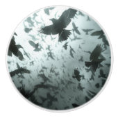 Fliegendes Murder Flock von Krähen, Ravens Keramikknauf (Vorderseite)