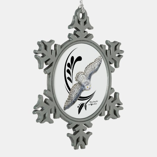 Fliegendes Schneeauwl Schneeflocken Zinn-Ornament (Links)