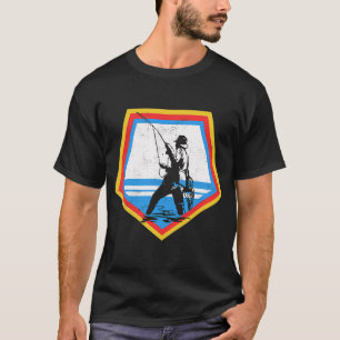 Fliegenfischen bei Sonnenuntergang T-Shirt